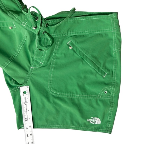 THE NORTH FACE Green Womens Board Shorts sz 10 Hook & Loop Fly Pockets Stretchy - Picture 6 of 14